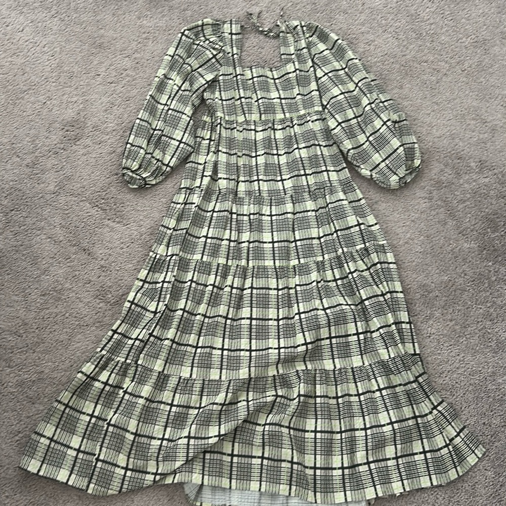 Topshop maternity long dress gingham print ivory,black and green.